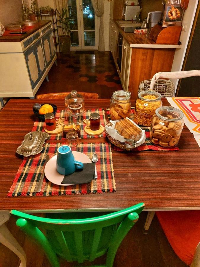 Bed and Breakfast A Casa Di Nat Modena Exterior foto